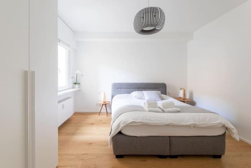 Wonderful Two Bedroom Apartment At Limpertsberg With Parking, Near Tram 룩셈부르크 외부 사진
